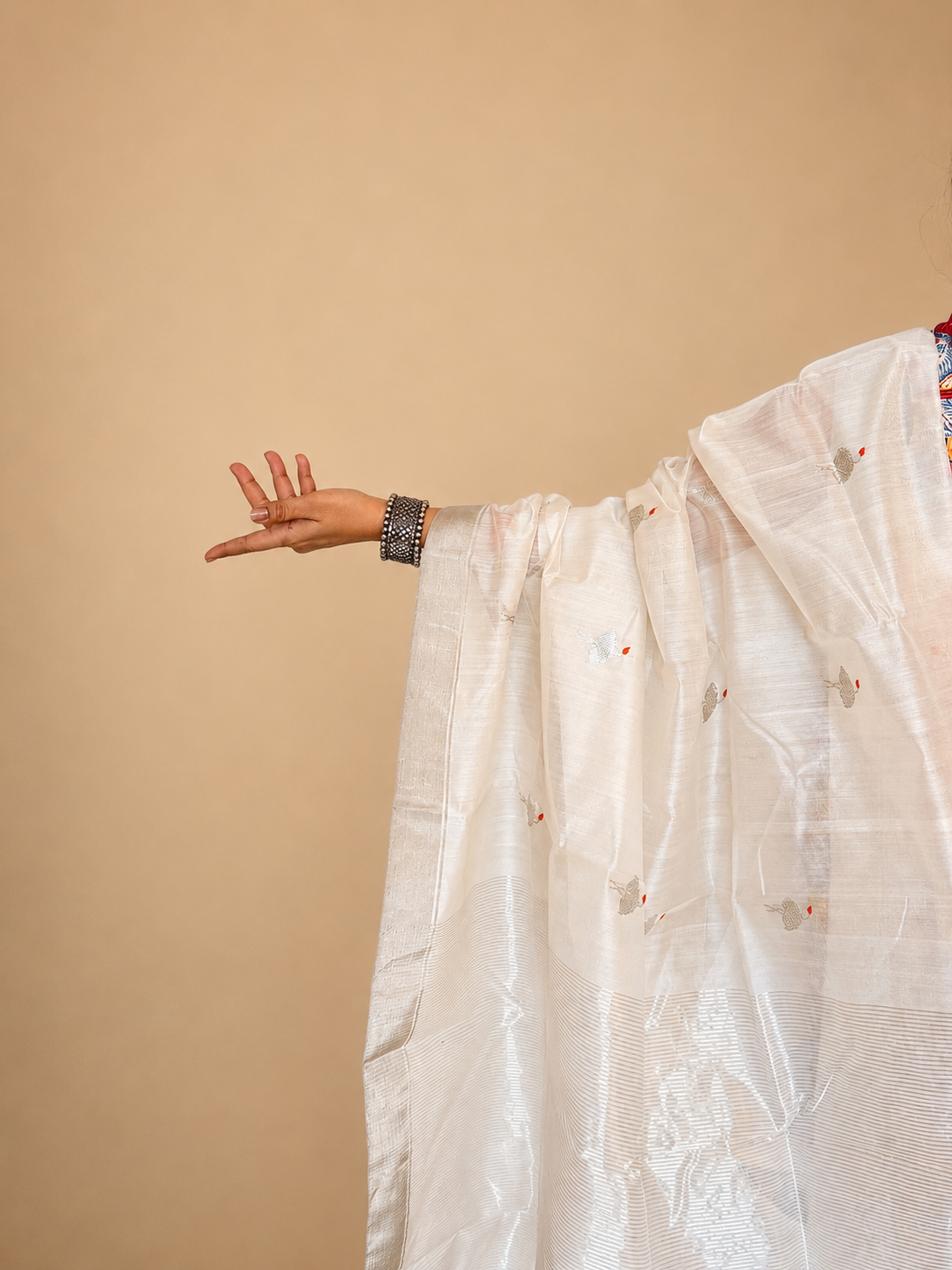 Ivory and Silver Hibiscus Chanderi Saree