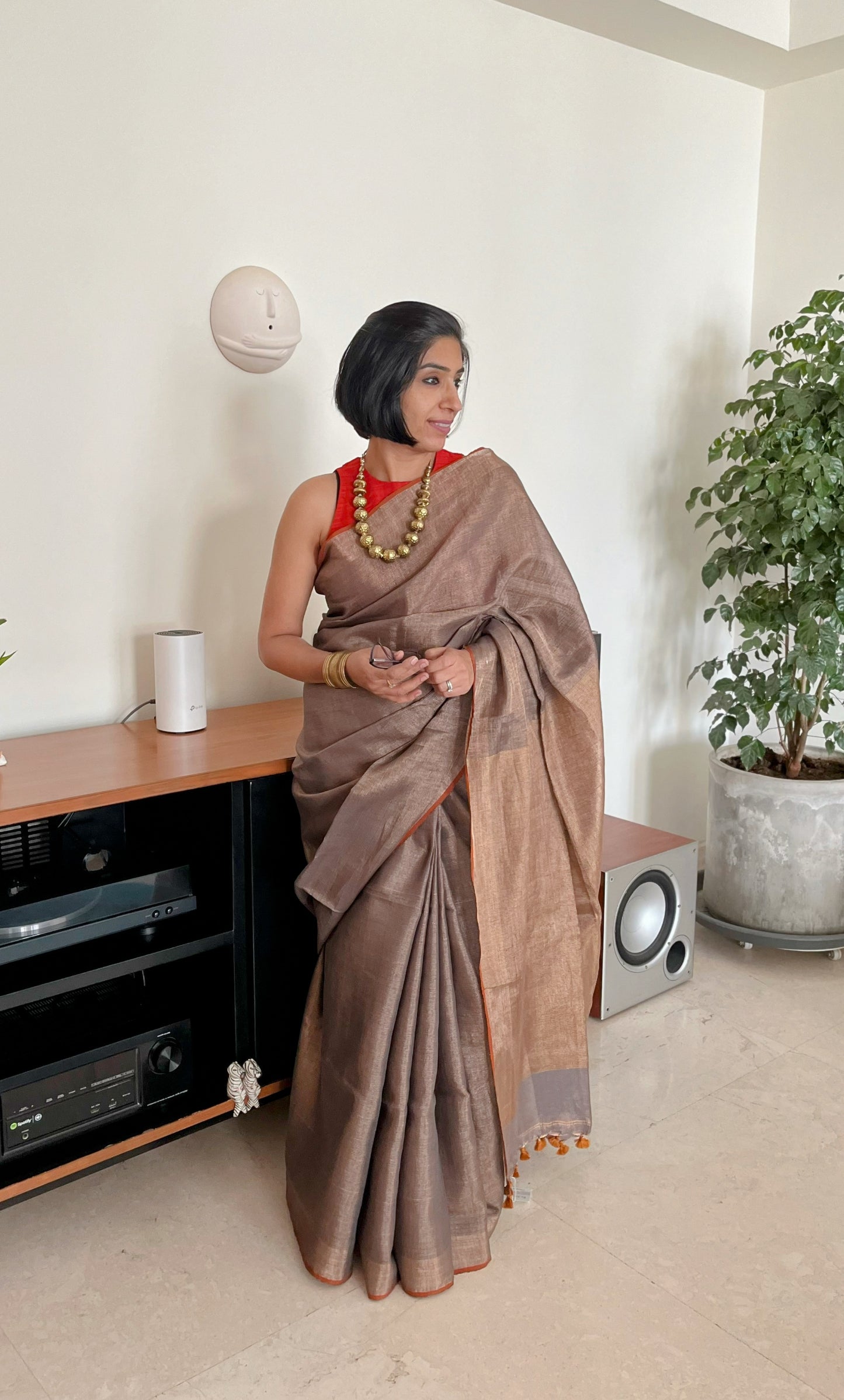 Shimmering Beige Copper Linen Tissue Saree