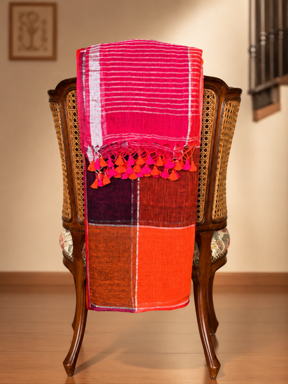Browns, Pinks and Reds Linen Check Saree