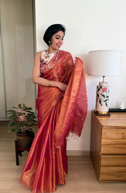 Shimmering Pink & Gold Cotton Zari Saree