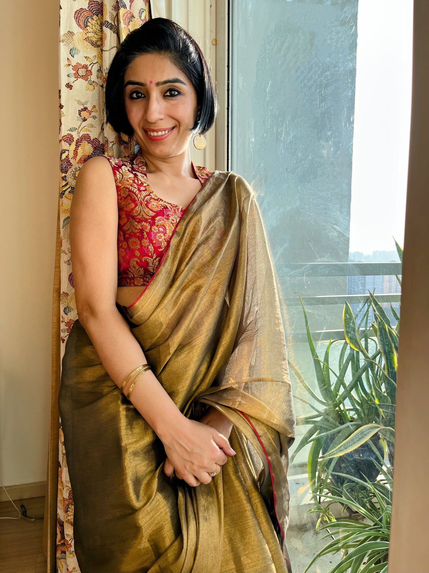 Shimmering Gold Cotton Zari Saree