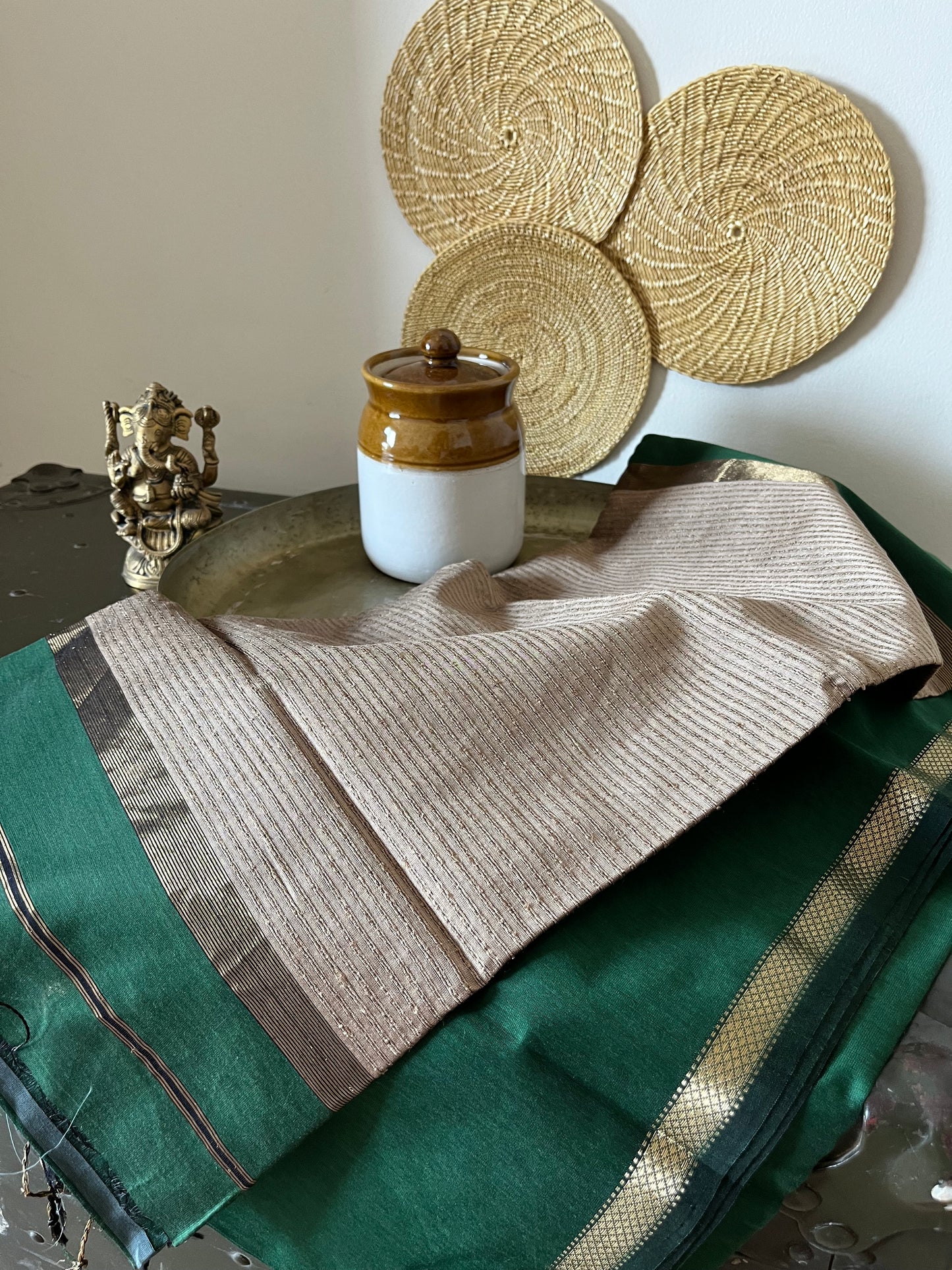 Bottle Green Thin Border Maheshwari Saree