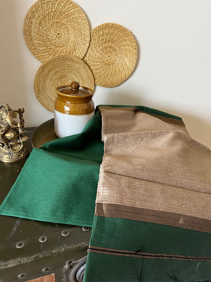 Bottle Green Thin Border Maheshwari Saree