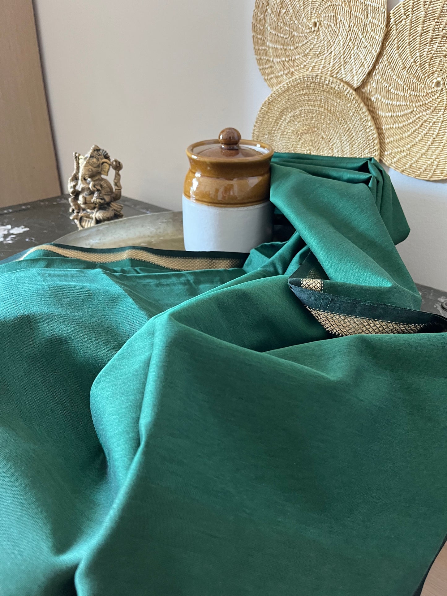 Bottle Green Thin Border Maheshwari Saree