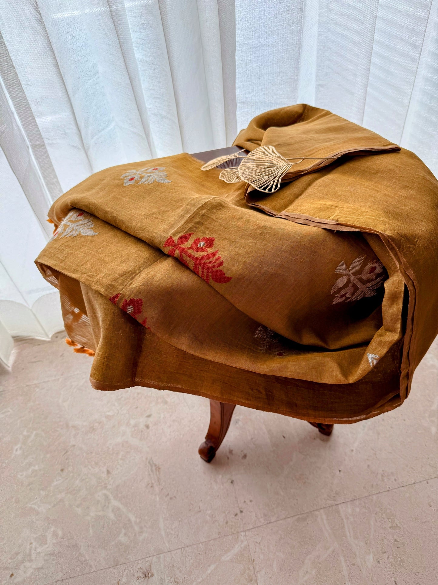 Molten Gold Linen Tissue Jamdani Saree