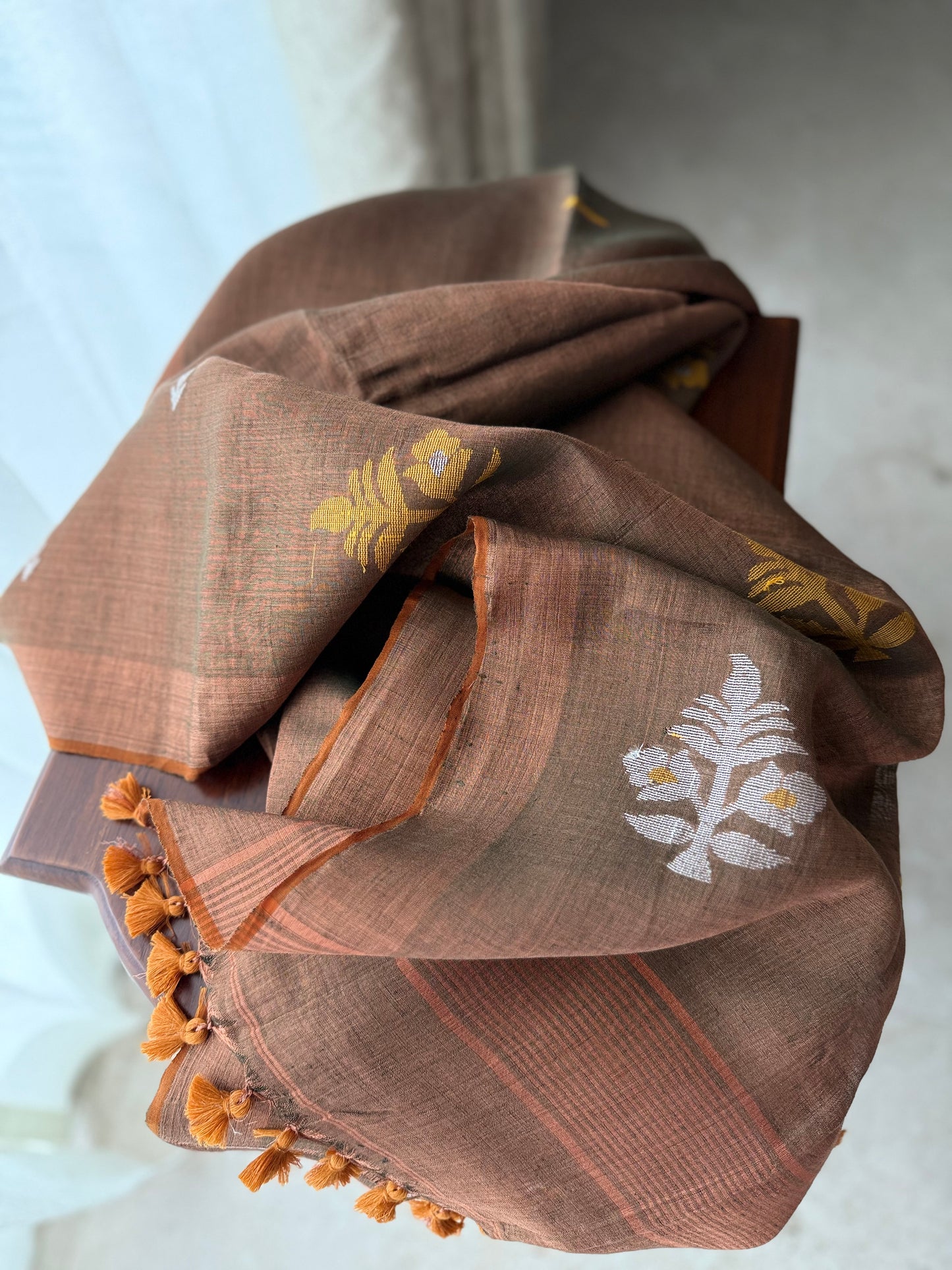 Deep Brown Linen Tissue Jamdani Saree