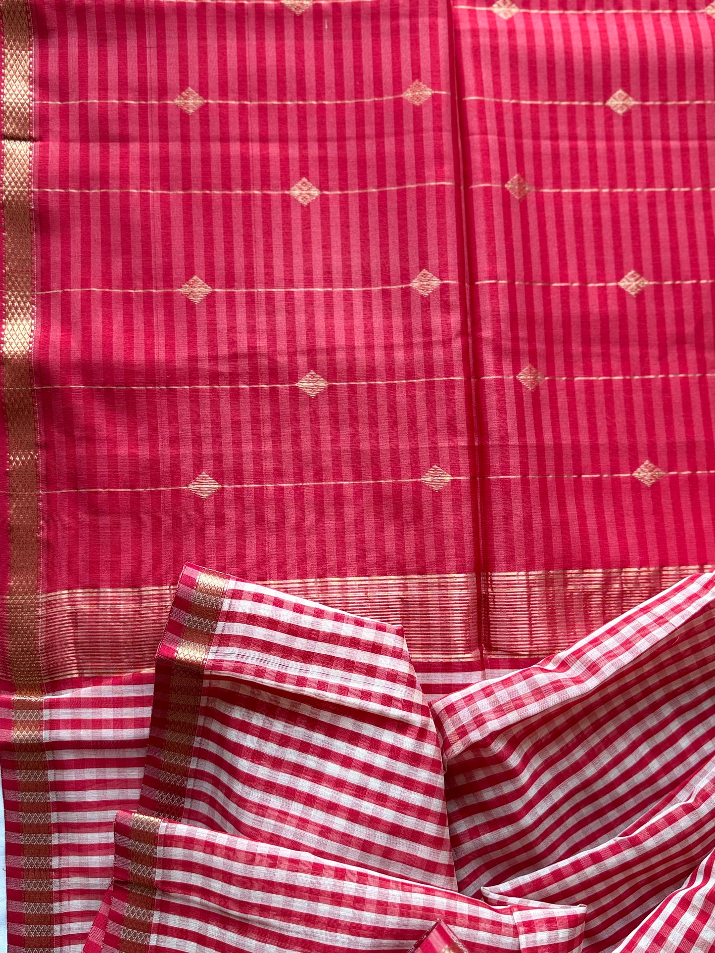 Red Checkered Maheshwari Saree