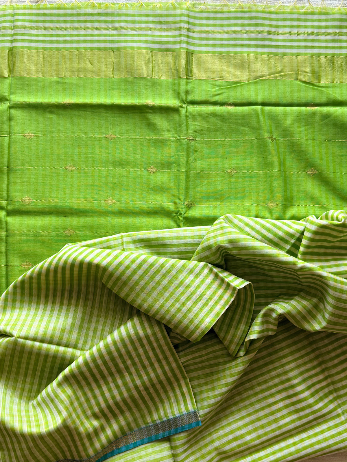 Grass Green Checks Maheshwari