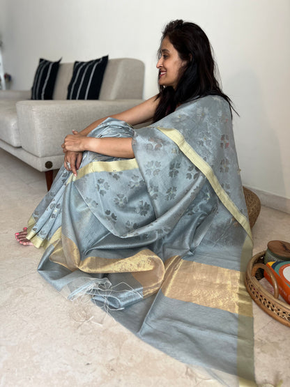 Rasai Silk Jamdani Saree with cutwork