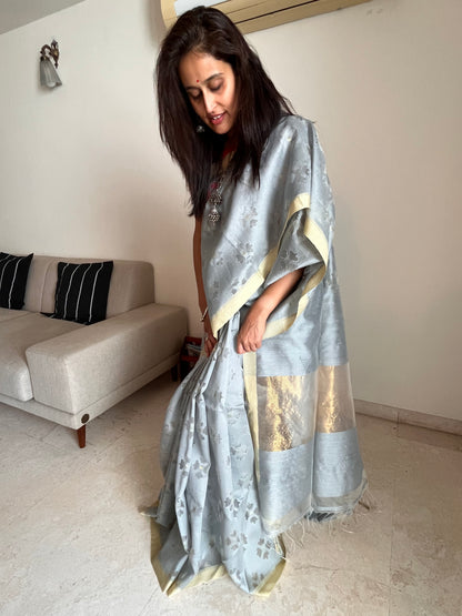 Rasai Silk Jamdani Saree with cutwork