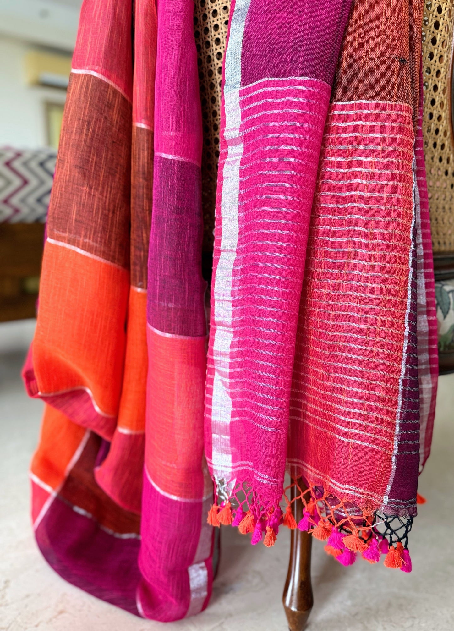 Browns, Pinks and Reds Linen Check Saree