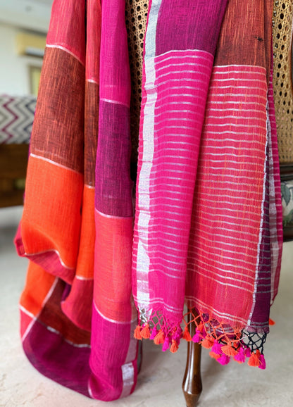 Browns, Pinks and Reds Linen Check Saree