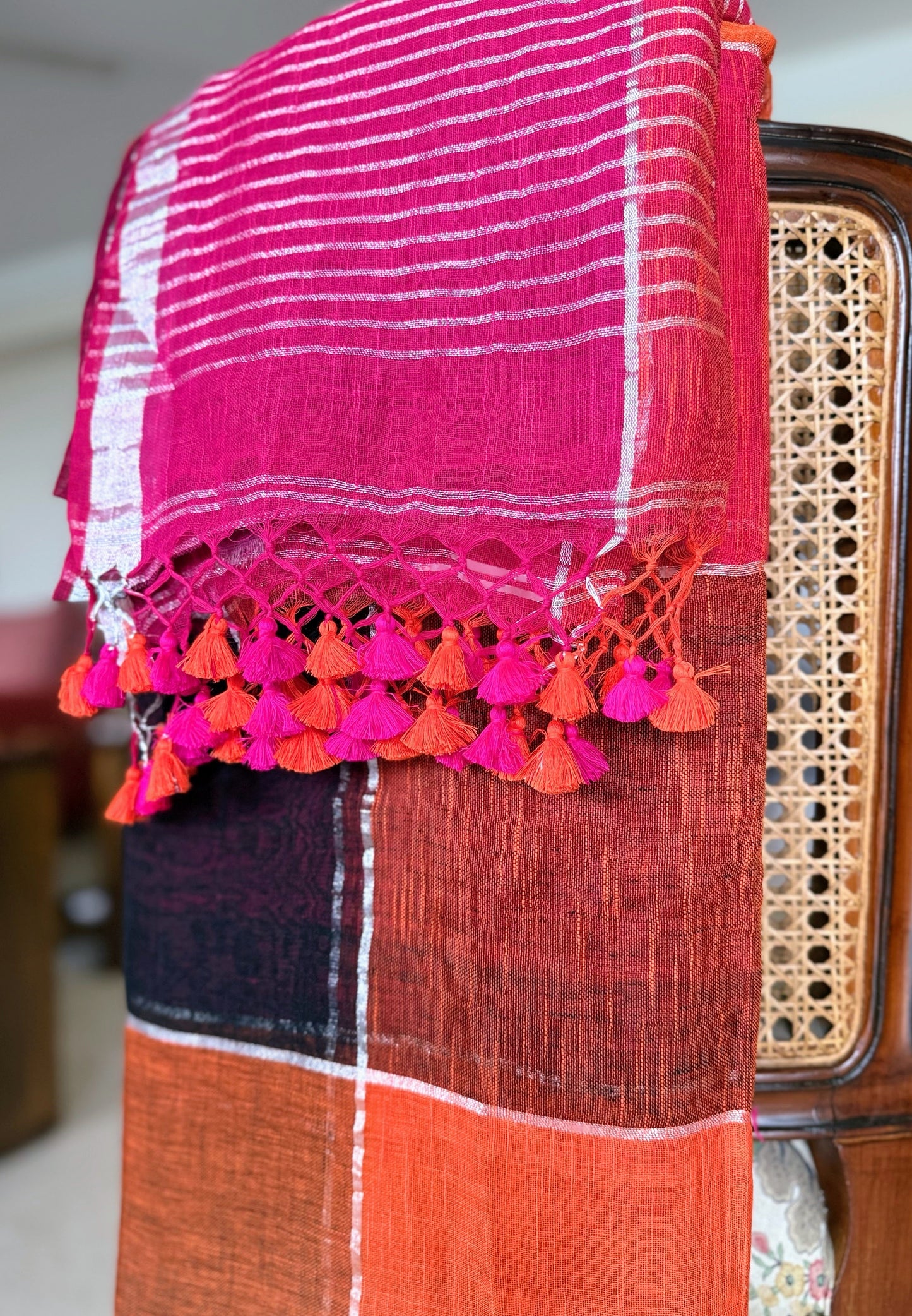 Browns, Pinks and Reds Linen Check Saree
