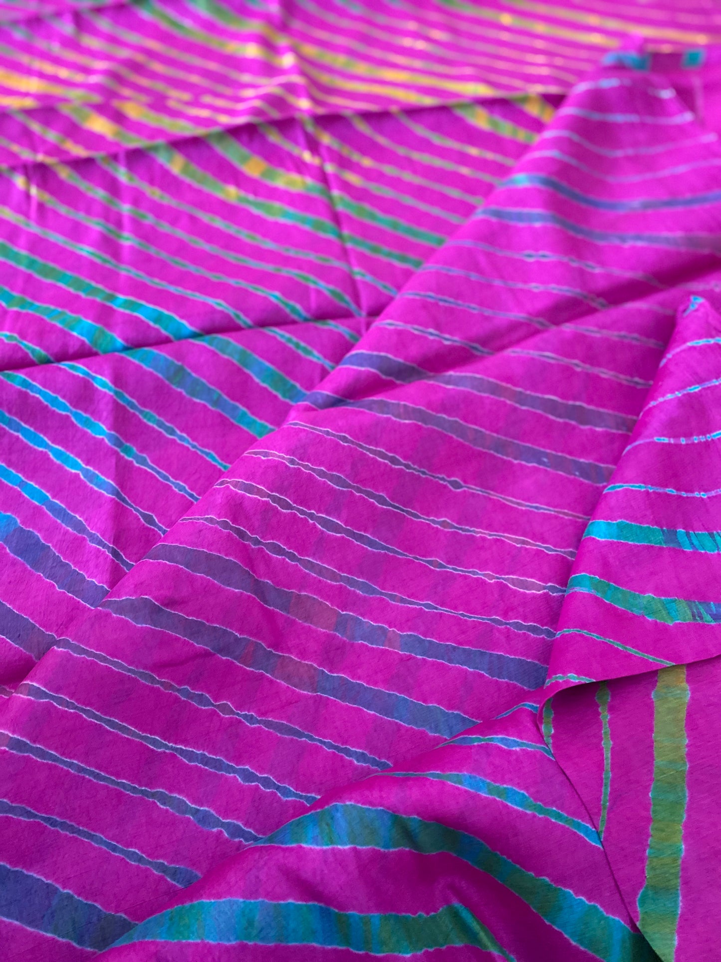 Fuchsia Leheriya Saree on Tussar Silk