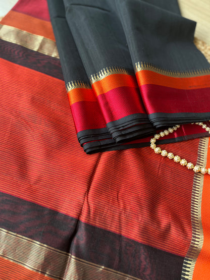 Vibrant Black Double Border Maheshwari Saree