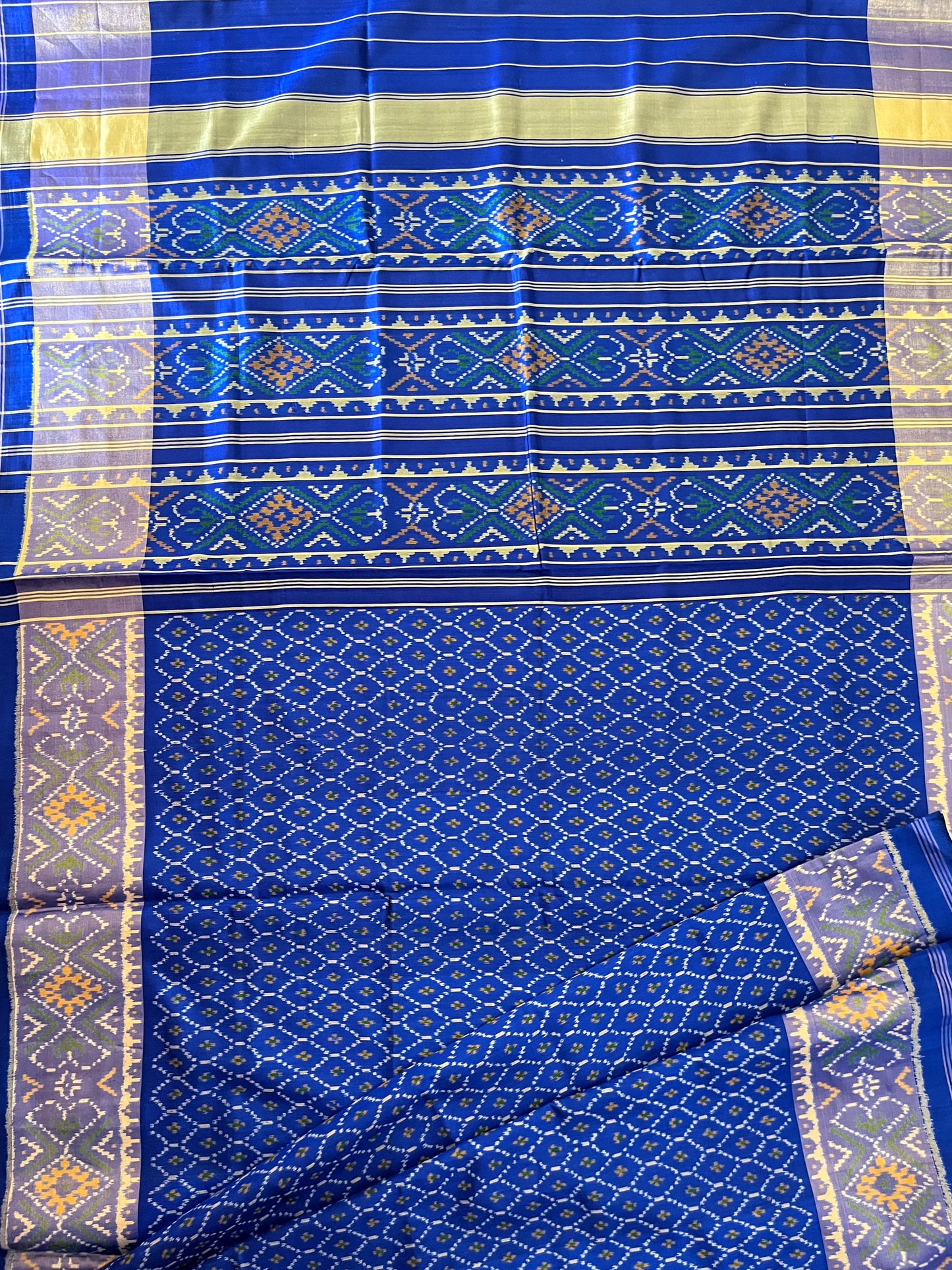 Magnetic Blue Rajkot Patola Single Ikat Mulberry Silk Saree