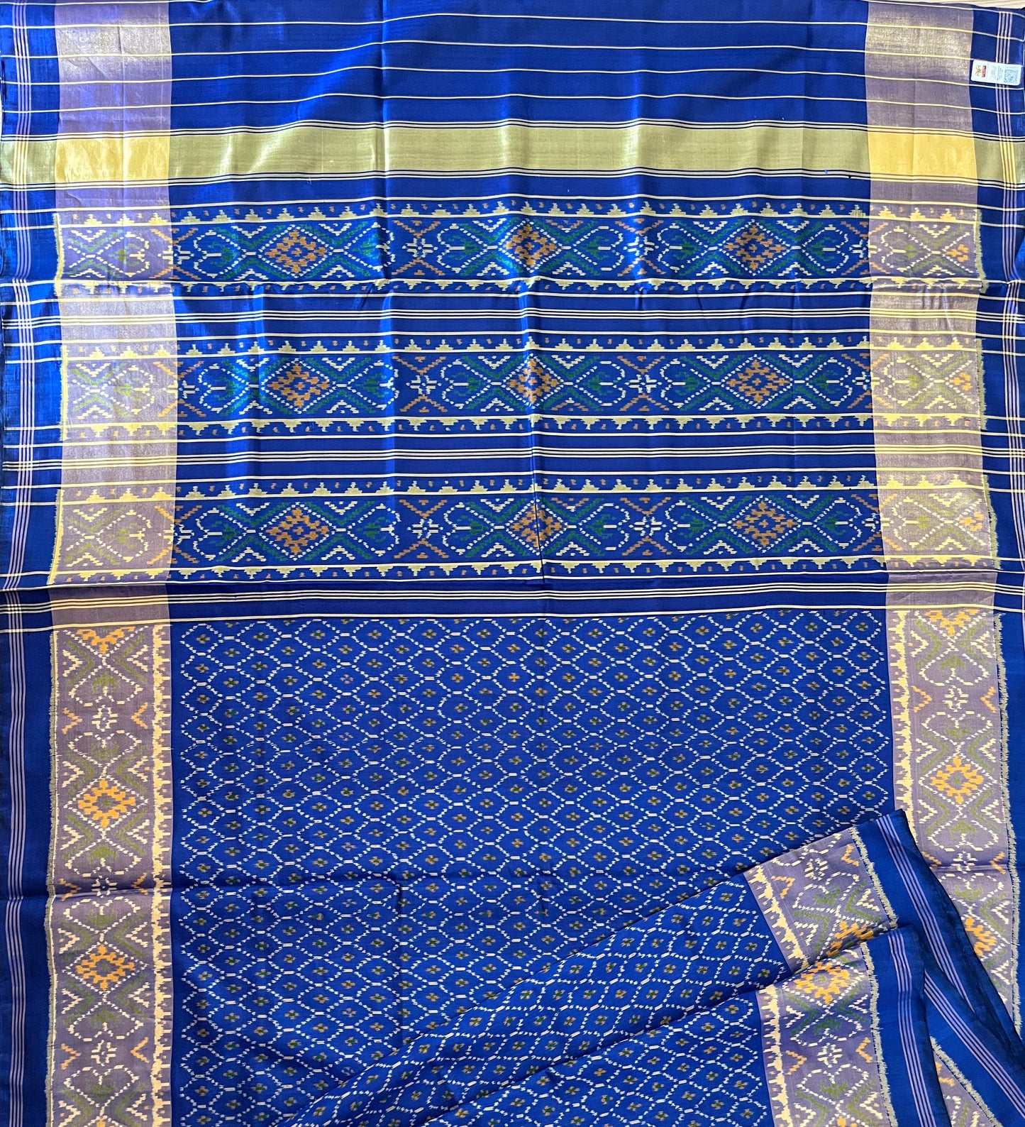 Magnetic Blue Rajkot Patola Single Ikat Mulberry Silk Saree
