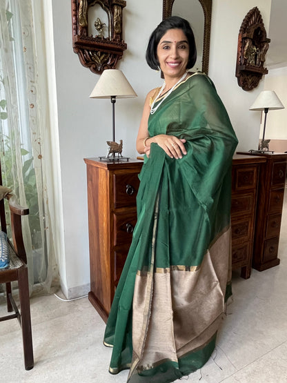 Bottle Green Thin Border Maheshwari Saree